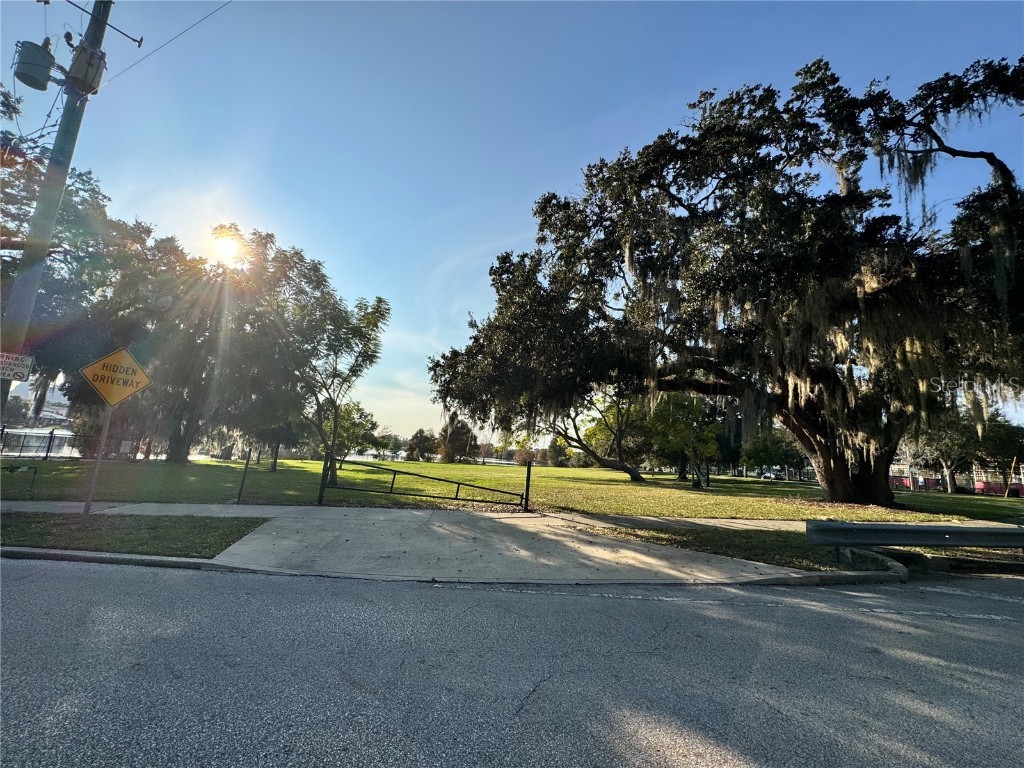 1041 N Thornton Avenue Orlando FL 32803 O6366360 image28