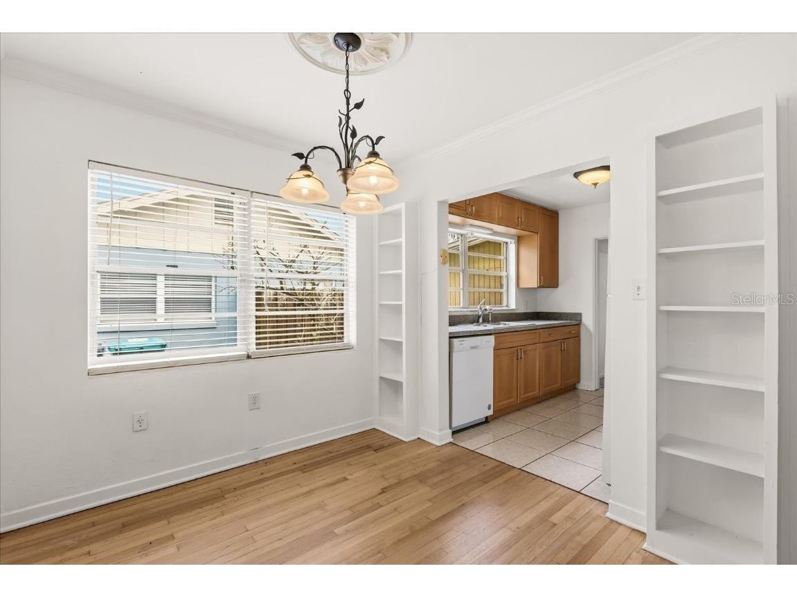 1041 N Thornton Avenue Orlando FL 32803 O6366360 image5