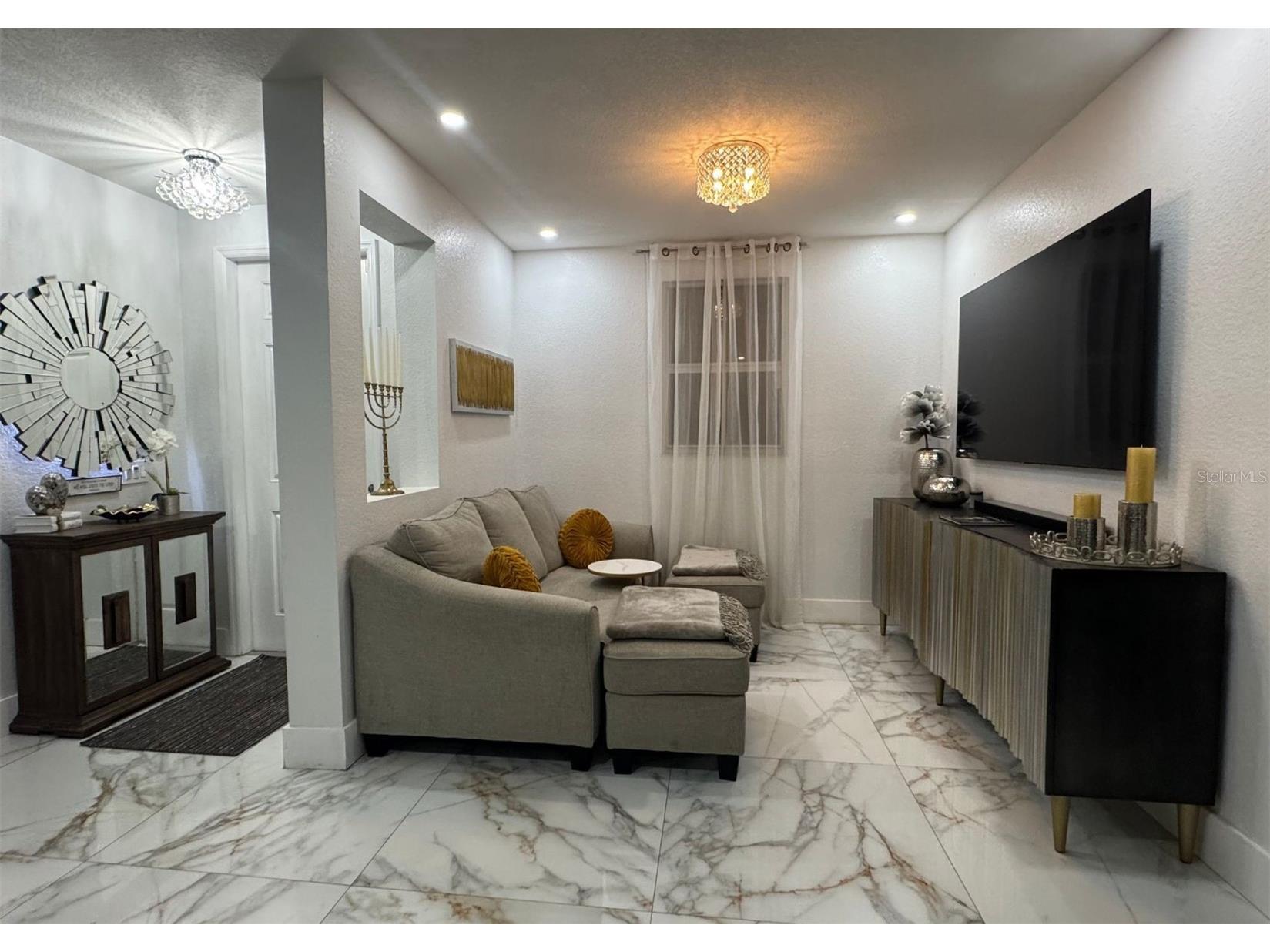 1041 Ne 208th St Miami FL 33179 TB8462110 image4