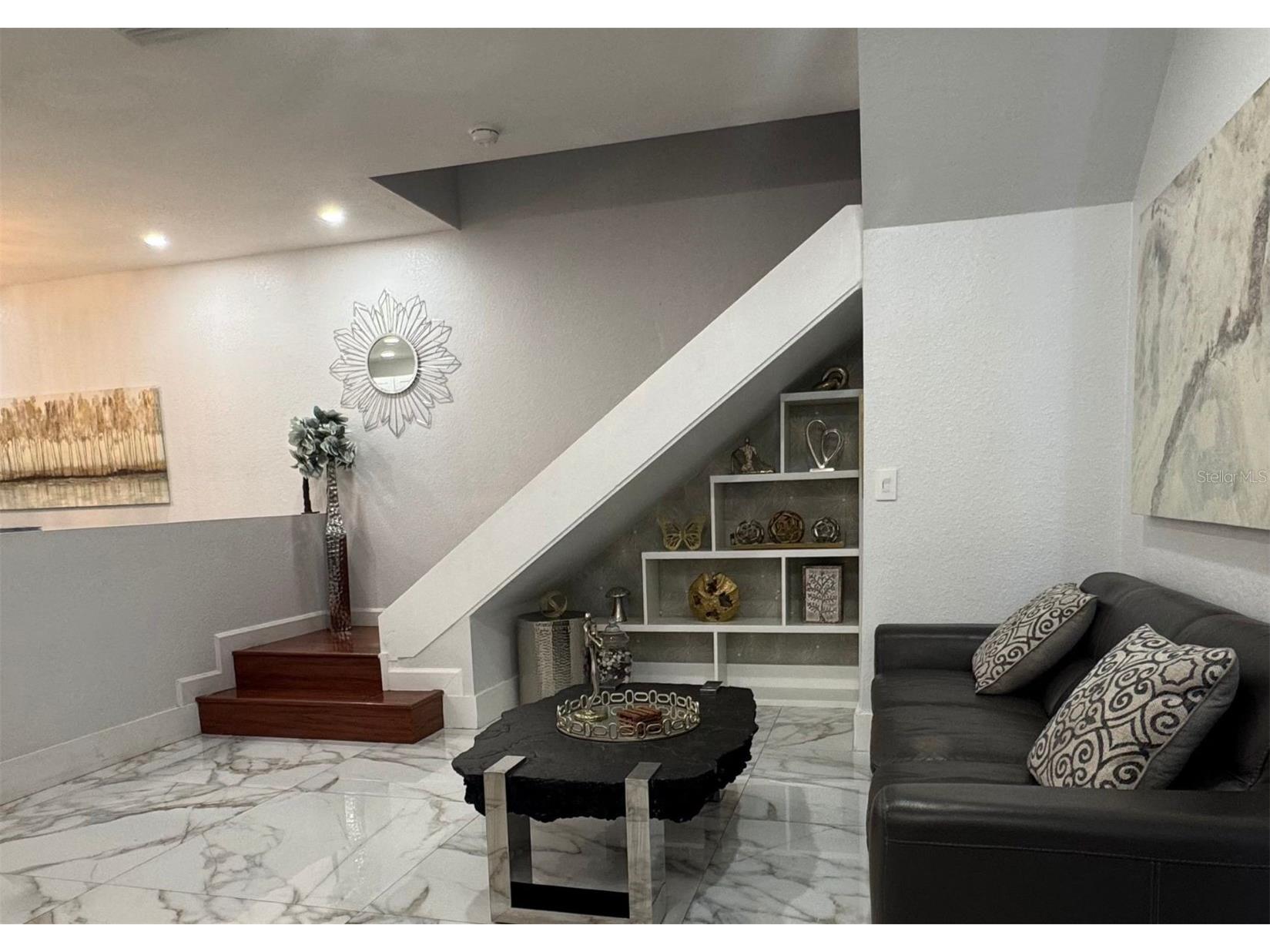 1041 Ne 208th St Miami FL 33179 TB8462110 image7