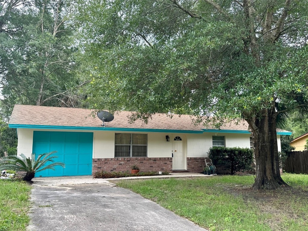 1041 North Avenue Deland FL 32720 O6101428 image1