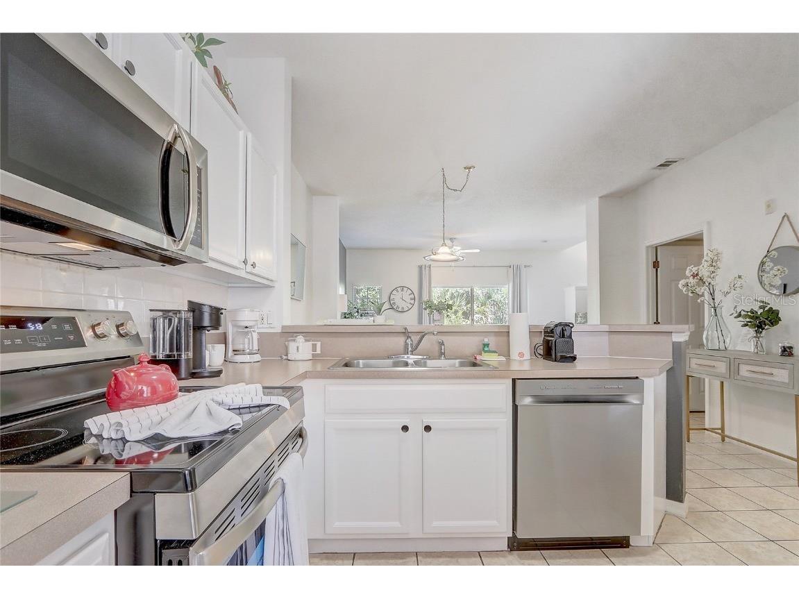 1041 Park Ridge Circle Kissimmee FL 34746 O6304327 image7