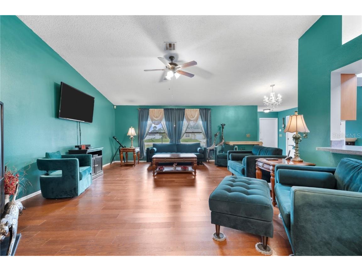 1041 S Salford Boulevard North Port FL 34287 C7510751 image9