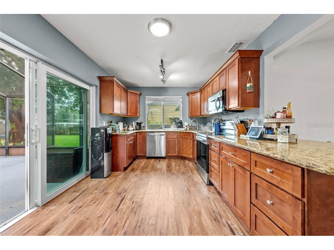 1041 SW General Patton Terrace Port Saint Lucie FL 34953 TB8421845 image10