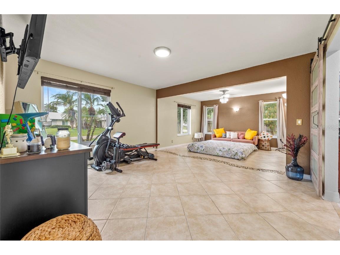 1041 SW General Patton Terrace Port Saint Lucie FL 34953 TB8421845 image14