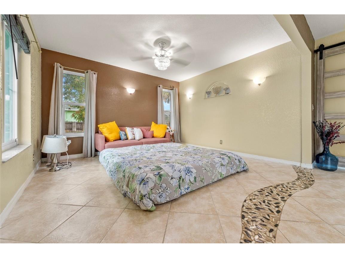 1041 SW General Patton Terrace Port Saint Lucie FL 34953 TB8421845 image15