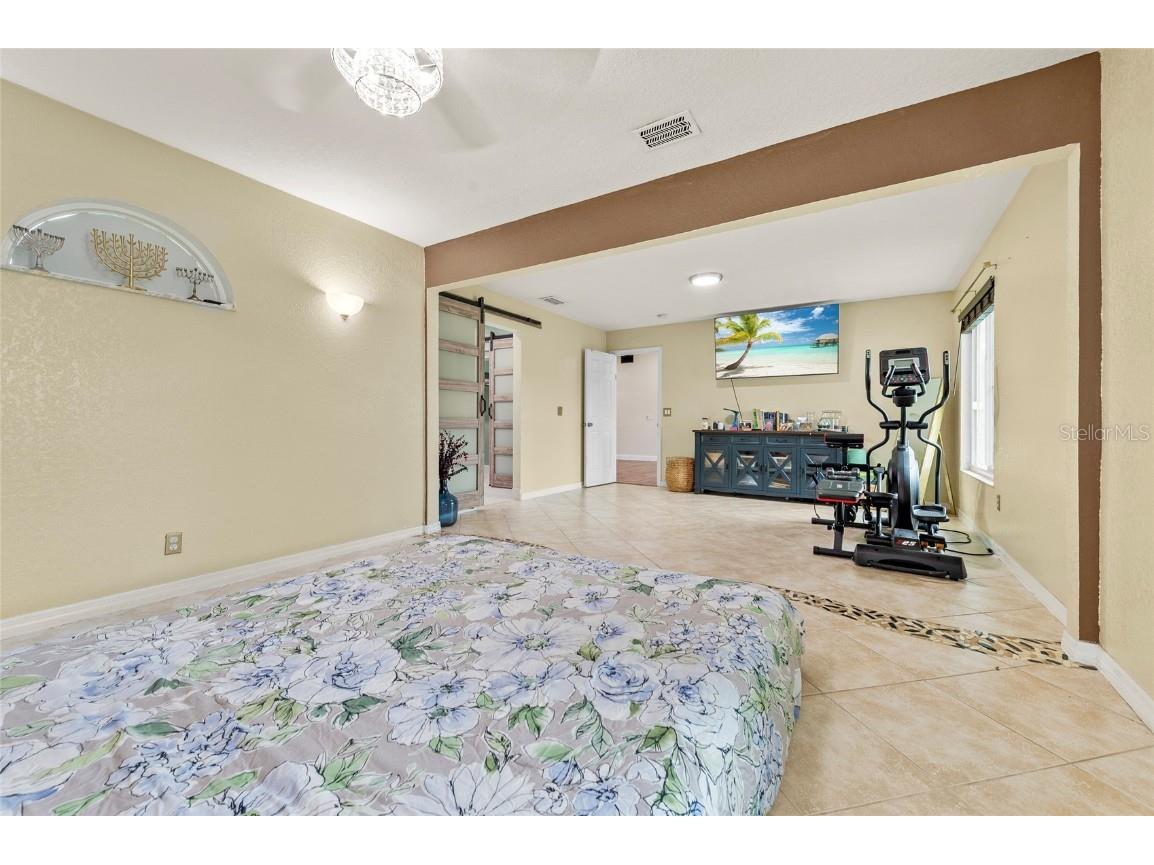 1041 SW General Patton Terrace Port Saint Lucie FL 34953 TB8421845 image16