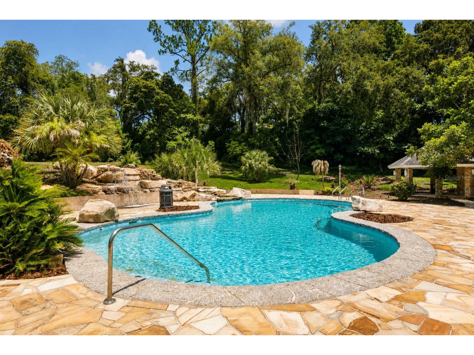 1041 Sweetwater Club Boulevard Longwood FL 32779 O6425075 image5