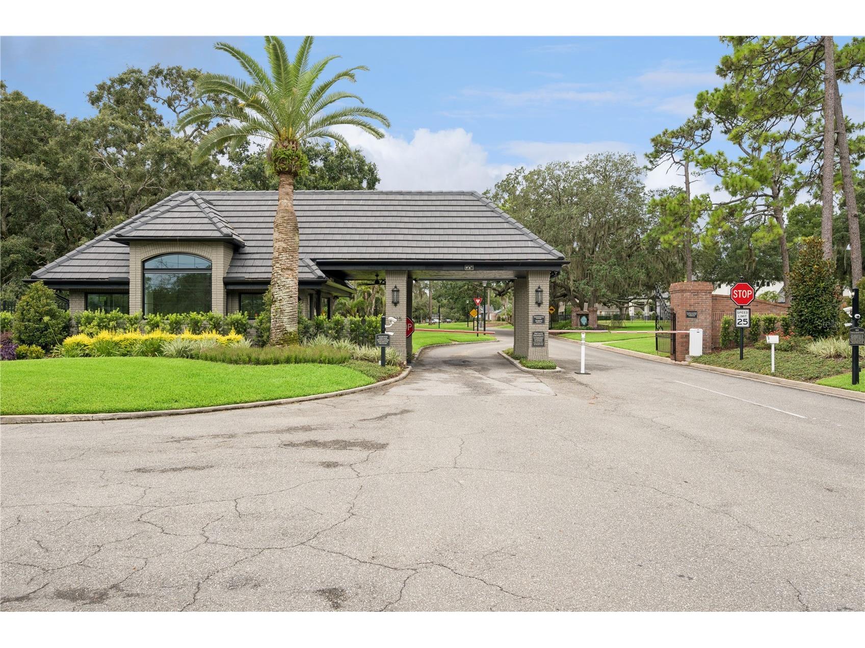 1041 Sweetwater Club Boulevard Longwood FL 32779 O6425075 image52