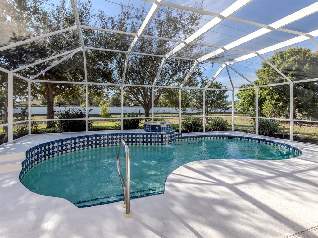 1041 Truman Street Nokomis FL 34275 N6141761 image22