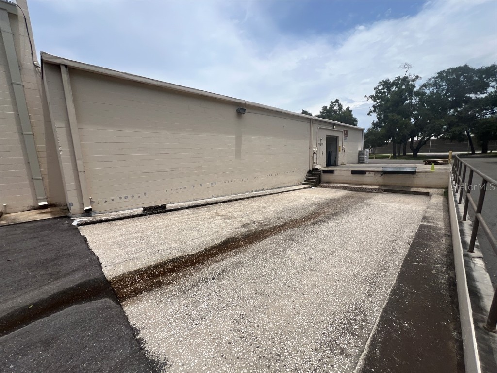 1041 W Brandon Boulevard #1041-1045 Brandon FL 33511 TB8419332 image20