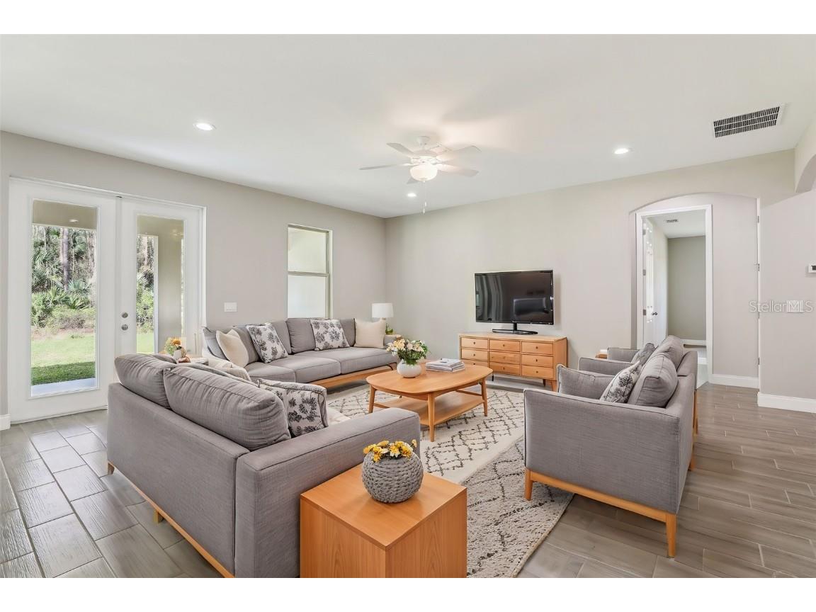 1041 Wesberry Street SE Palm Bay FL 32909 O6352793 image8