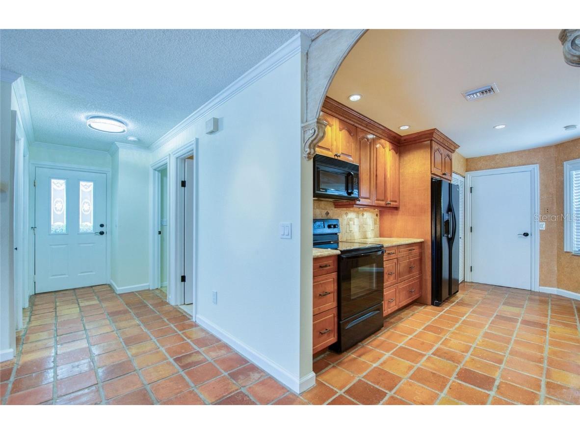 10410 La Mirage Court #104 Tampa FL 33615 TB8407786 image5