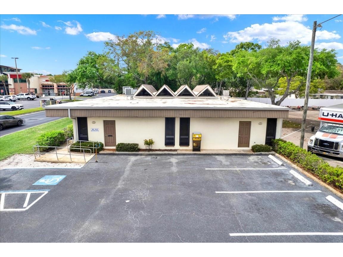 10410 Seminole Boulevard Seminole FL 33778 U8235227 image1