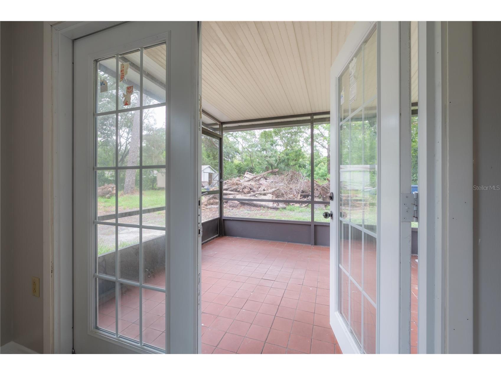 10411 N Woodmere Road Tampa FL 33617 TB8477373 image16