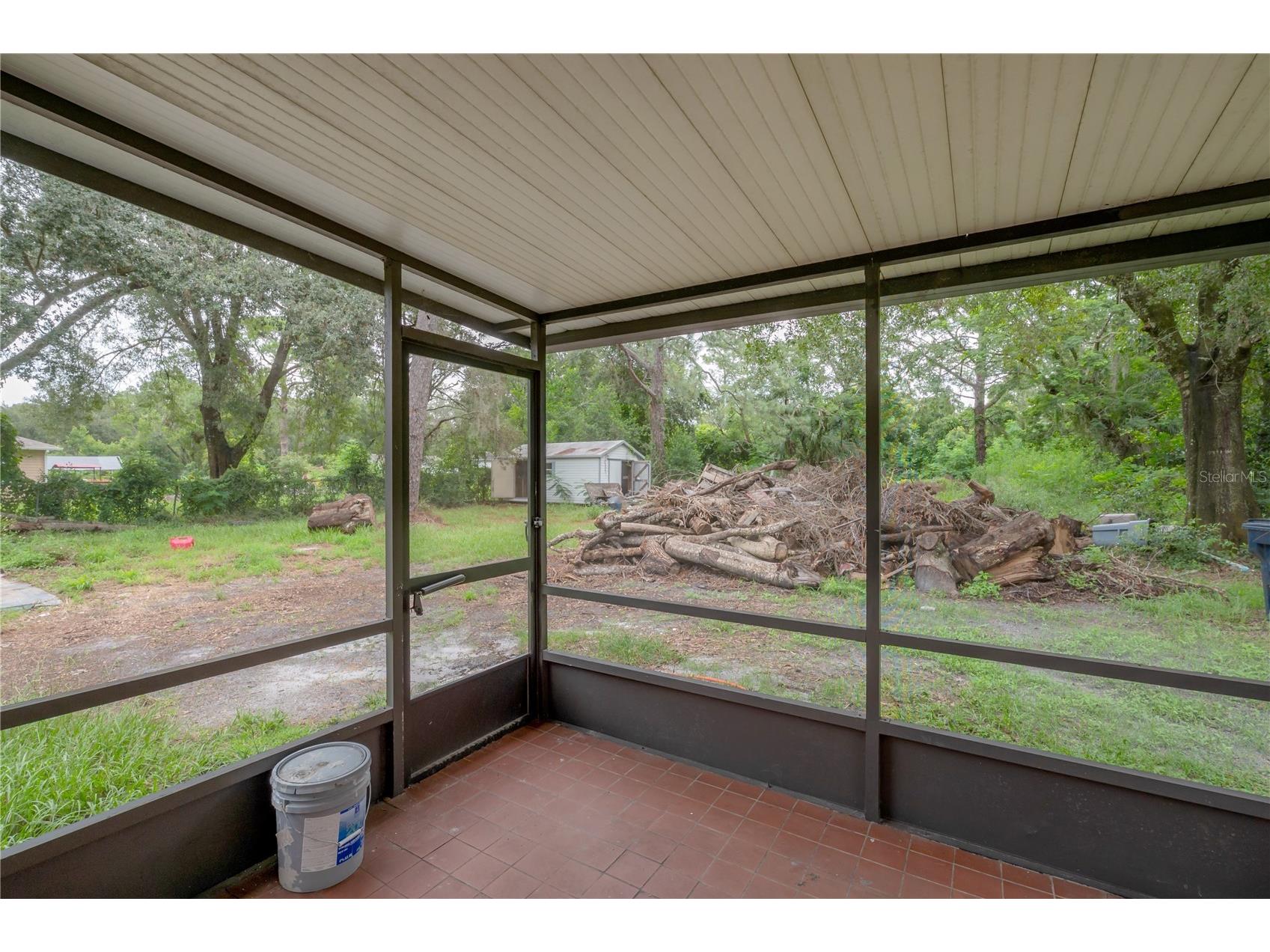 10411 N Woodmere Road Tampa FL 33617 TB8477373 image17