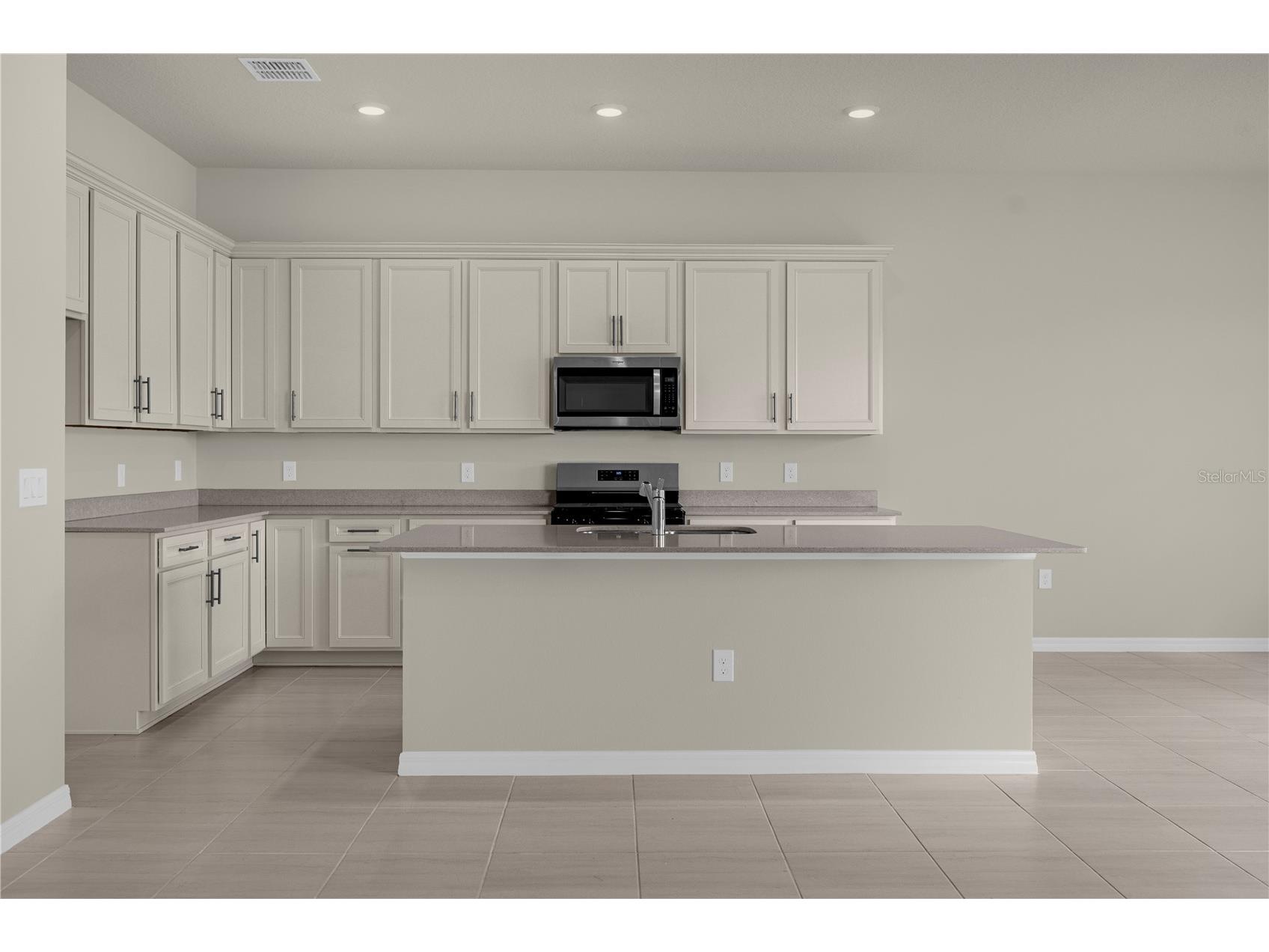 10411 Park Estates Avenue Orlando FL 32836 O6399722 image14