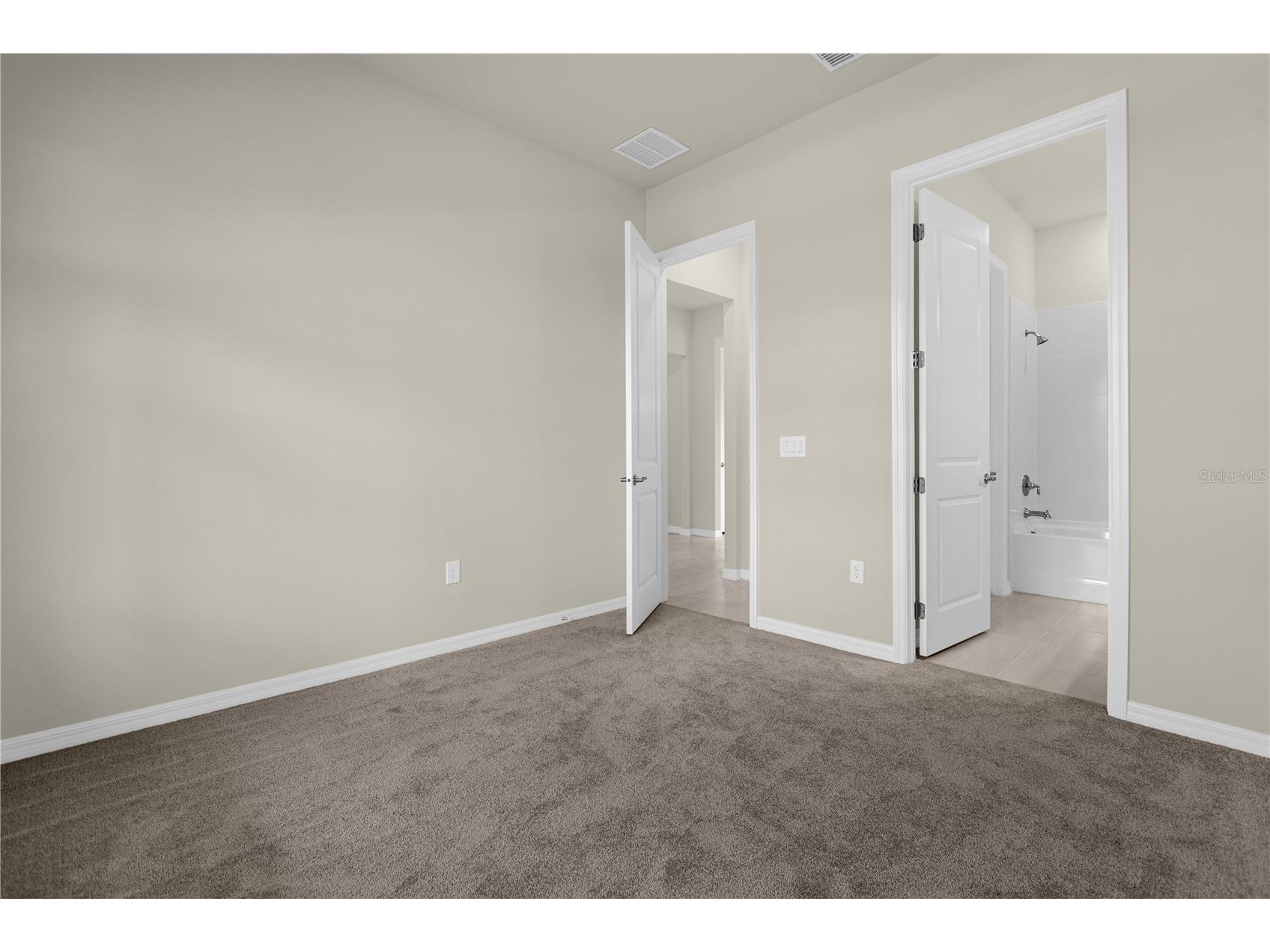 10411 Park Estates Avenue Orlando FL 32836 O6399722 image4