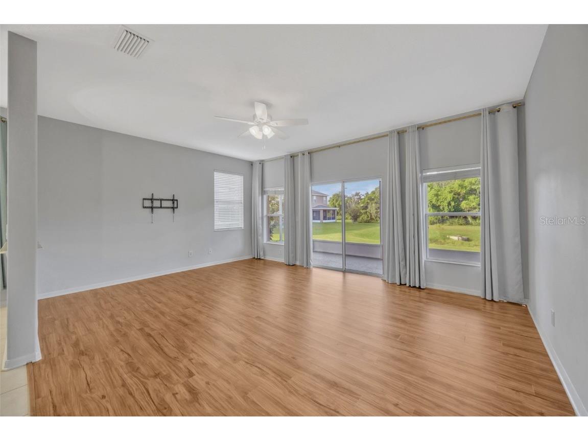 10414 Tulip Field Way Riverview FL 33578 TB8450851 image16