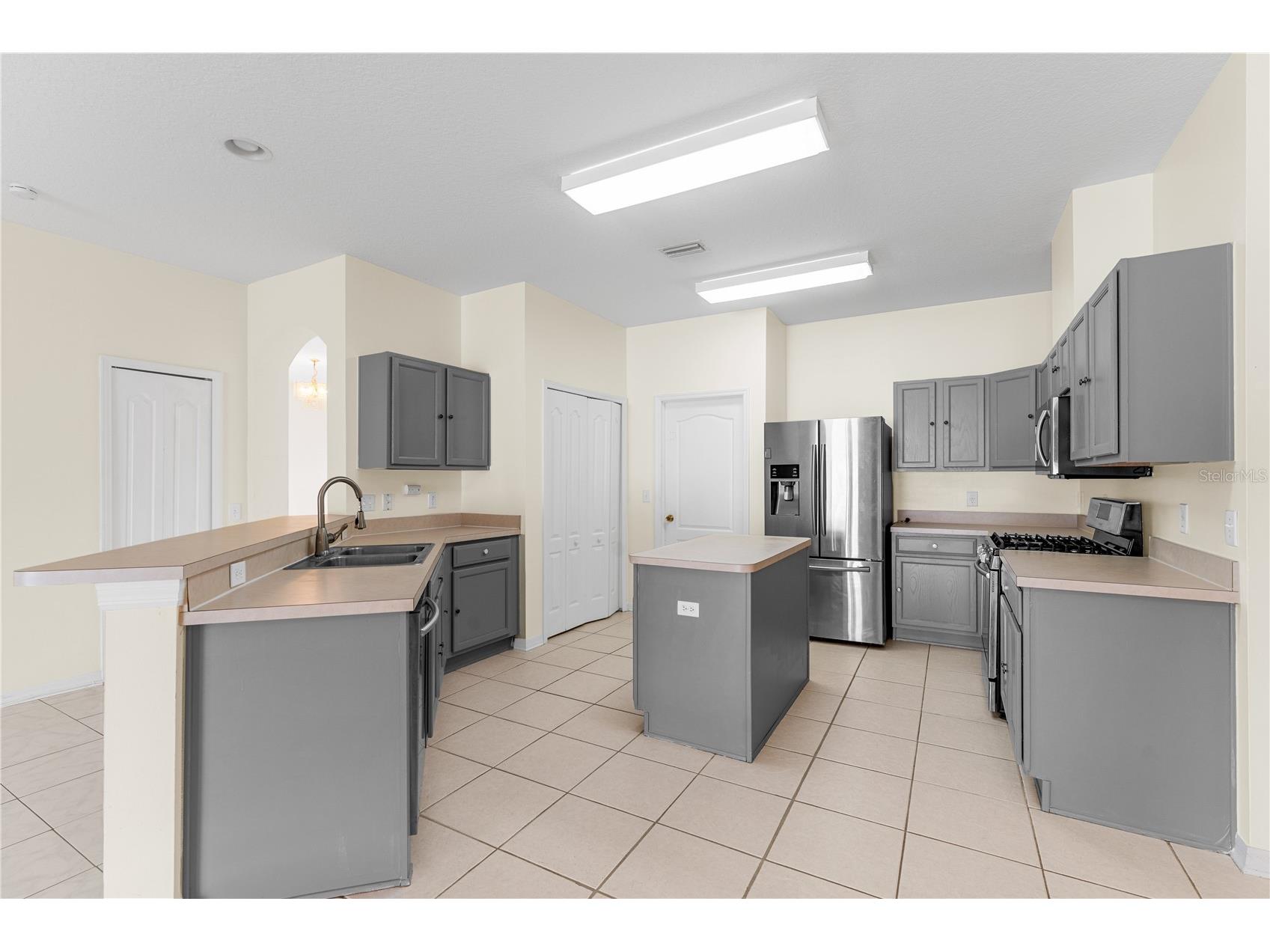 10416 Meadow Spring Drive Tampa FL 33647 TB8479893 image16