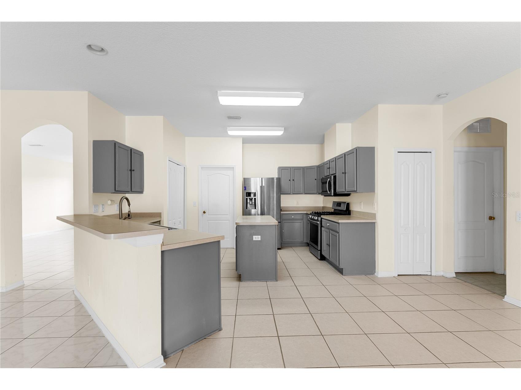 10416 Meadow Spring Drive Tampa FL 33647 TB8479893 image17