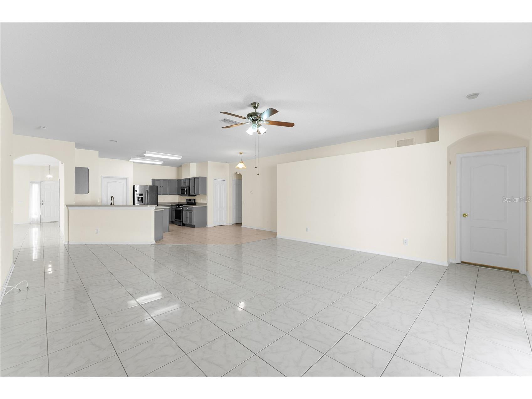 10416 Meadow Spring Drive Tampa FL 33647 TB8479893 image2