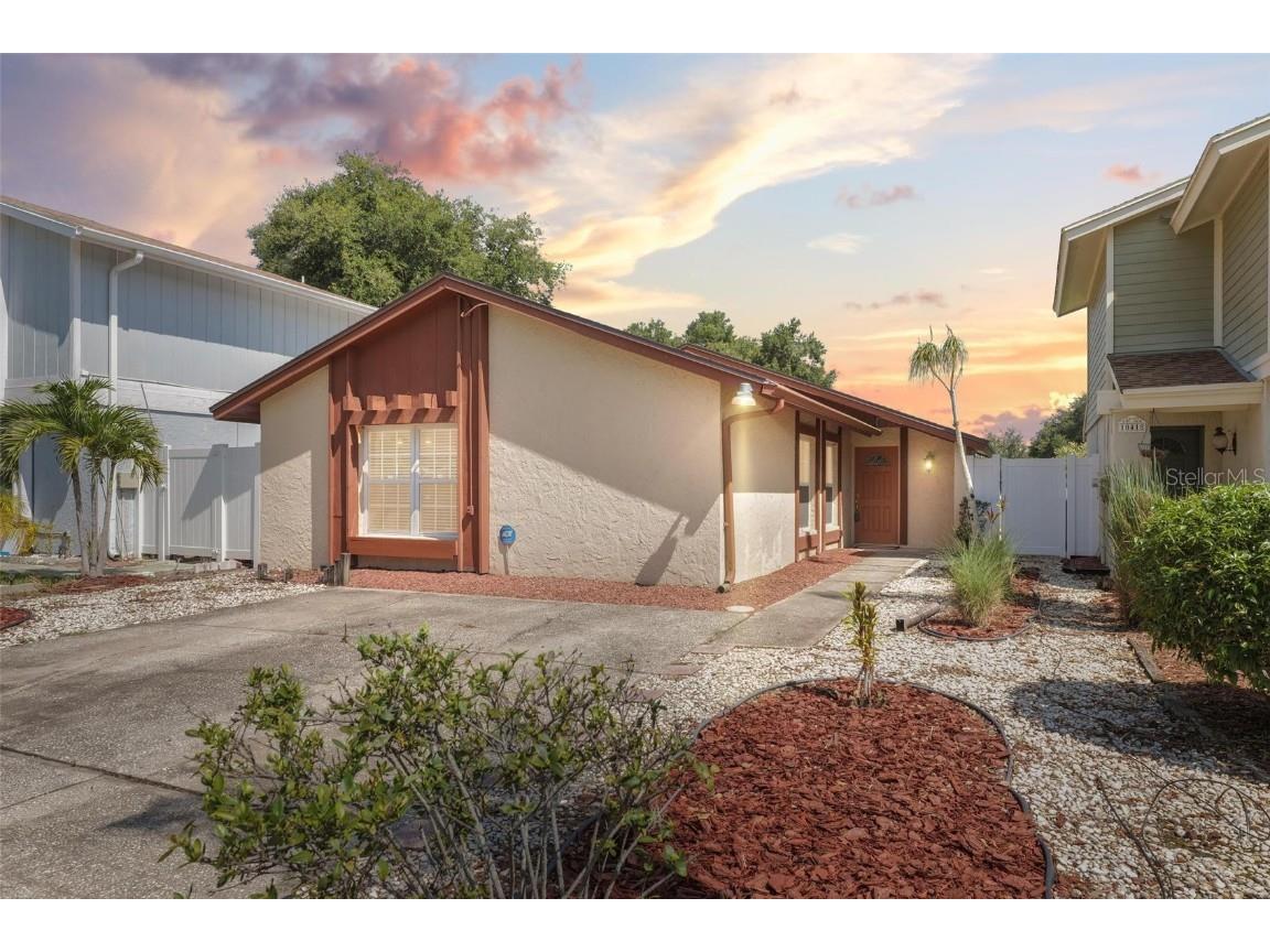 10416 Rosemount Drive Tampa FL 33624 W7857639 image1