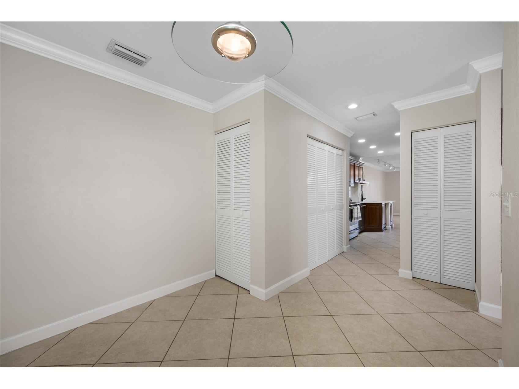 10416 Saint Tropez Place Tampa FL 33615 TB8493768 image26