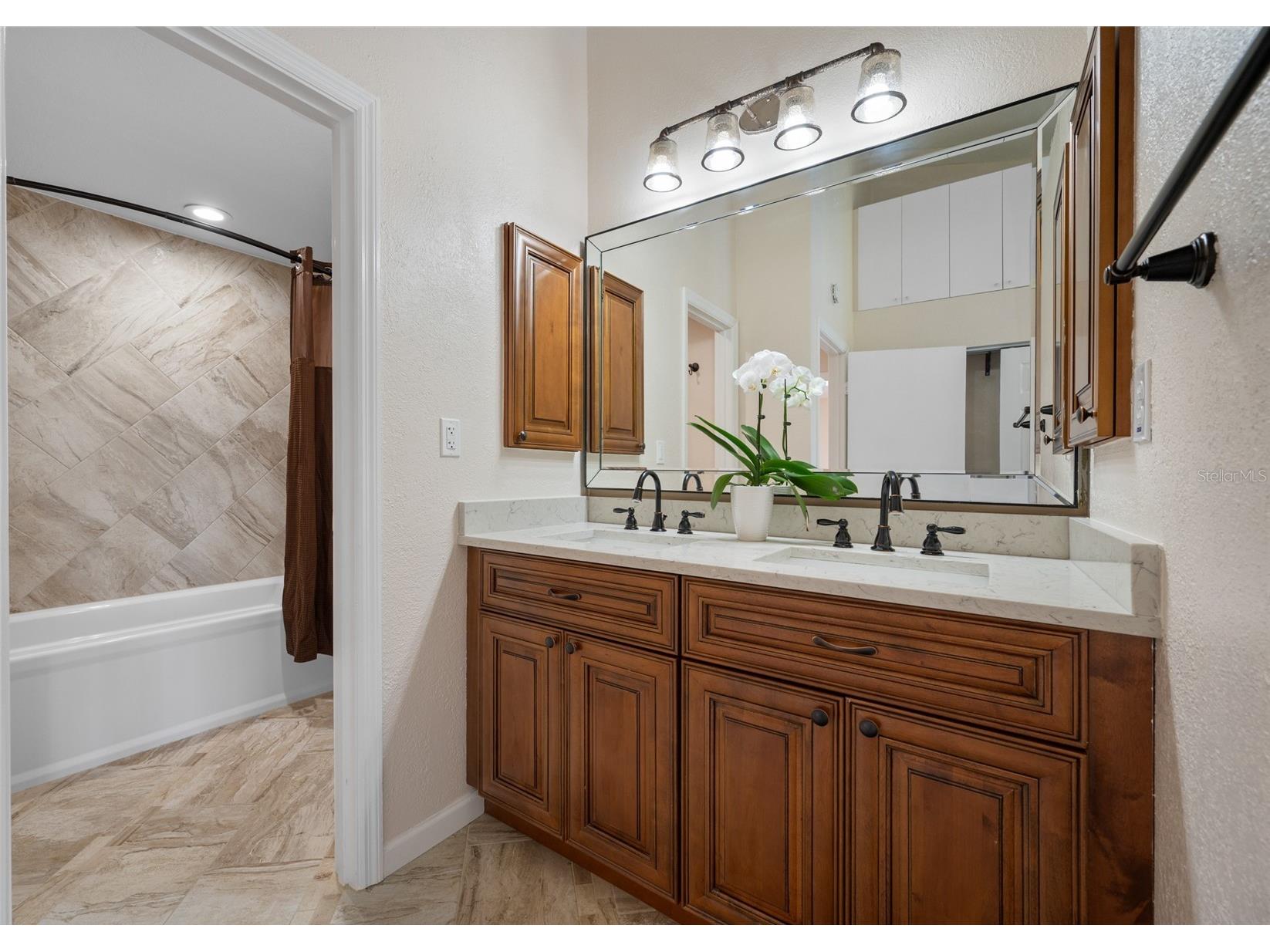 10416 Saint Tropez Place Tampa FL 33615 TB8493768 image33