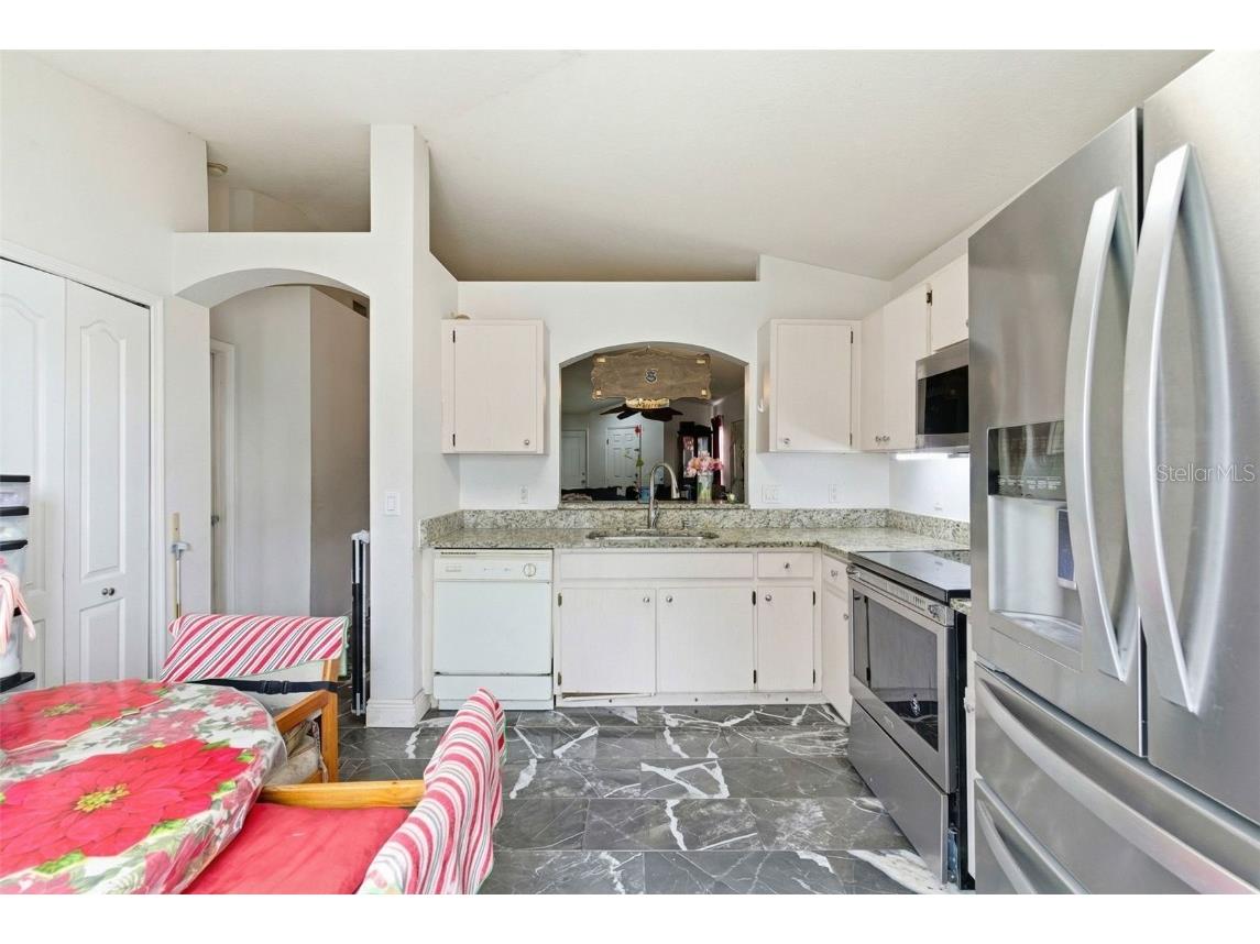 10417 Blackmore Drive Tampa FL 33647 TB8456918 image29