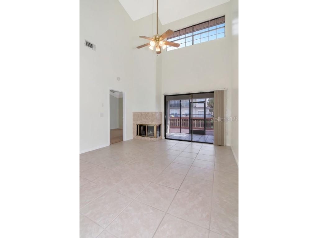 10417 Saint Tropez Place #103 Tampa FL 33615 TB8438177 image3