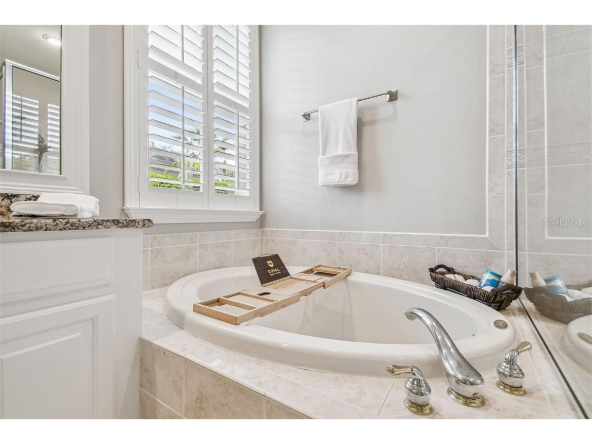 10418 Applecross Lane Tampa FL 33626 TB8445127 image22