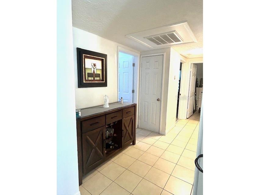 10418 N Otis Avenue Tampa FL 33612 TB8474285 image19