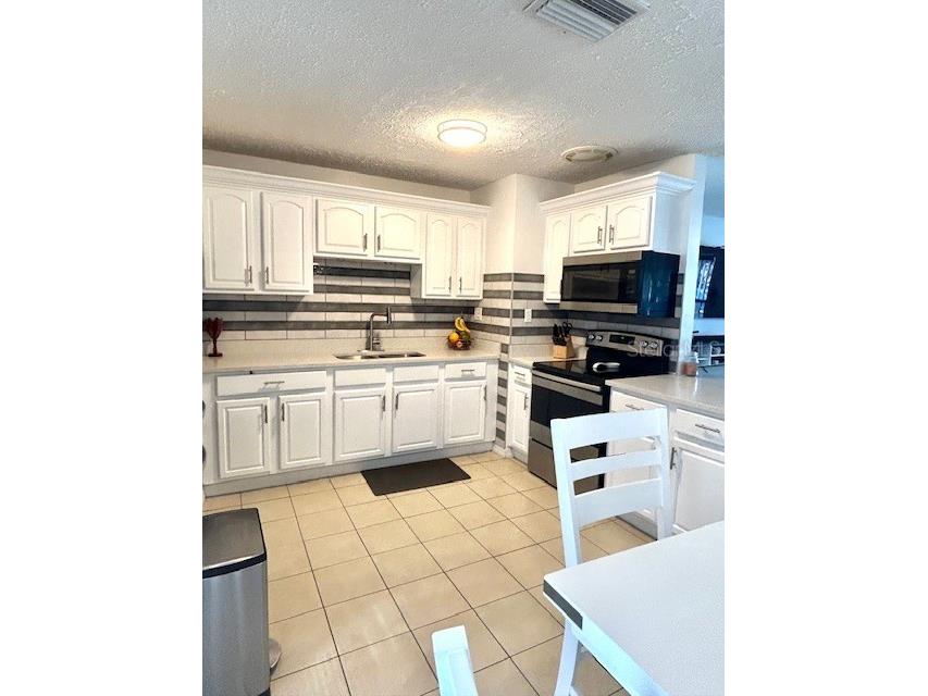 10418 N Otis Avenue Tampa FL 33612 TB8474285 image6