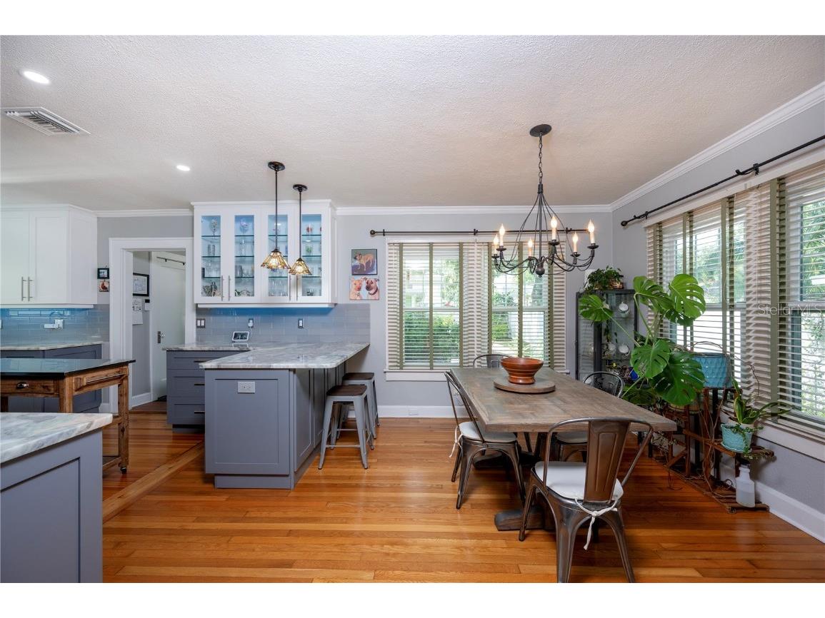 1042 16th Avenue N Saint Petersburg FL 33704 TB8415364 image19