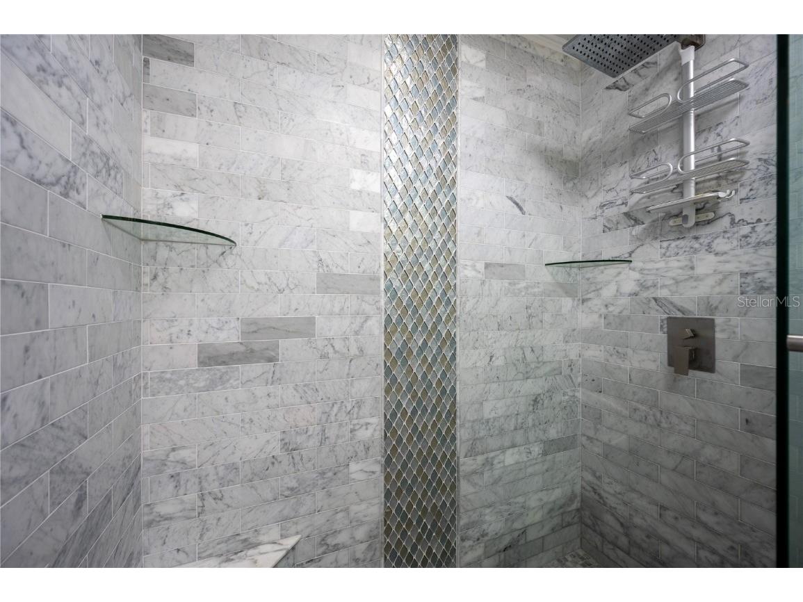 1042 16th Avenue N Saint Petersburg FL 33704 TB8415364 image25