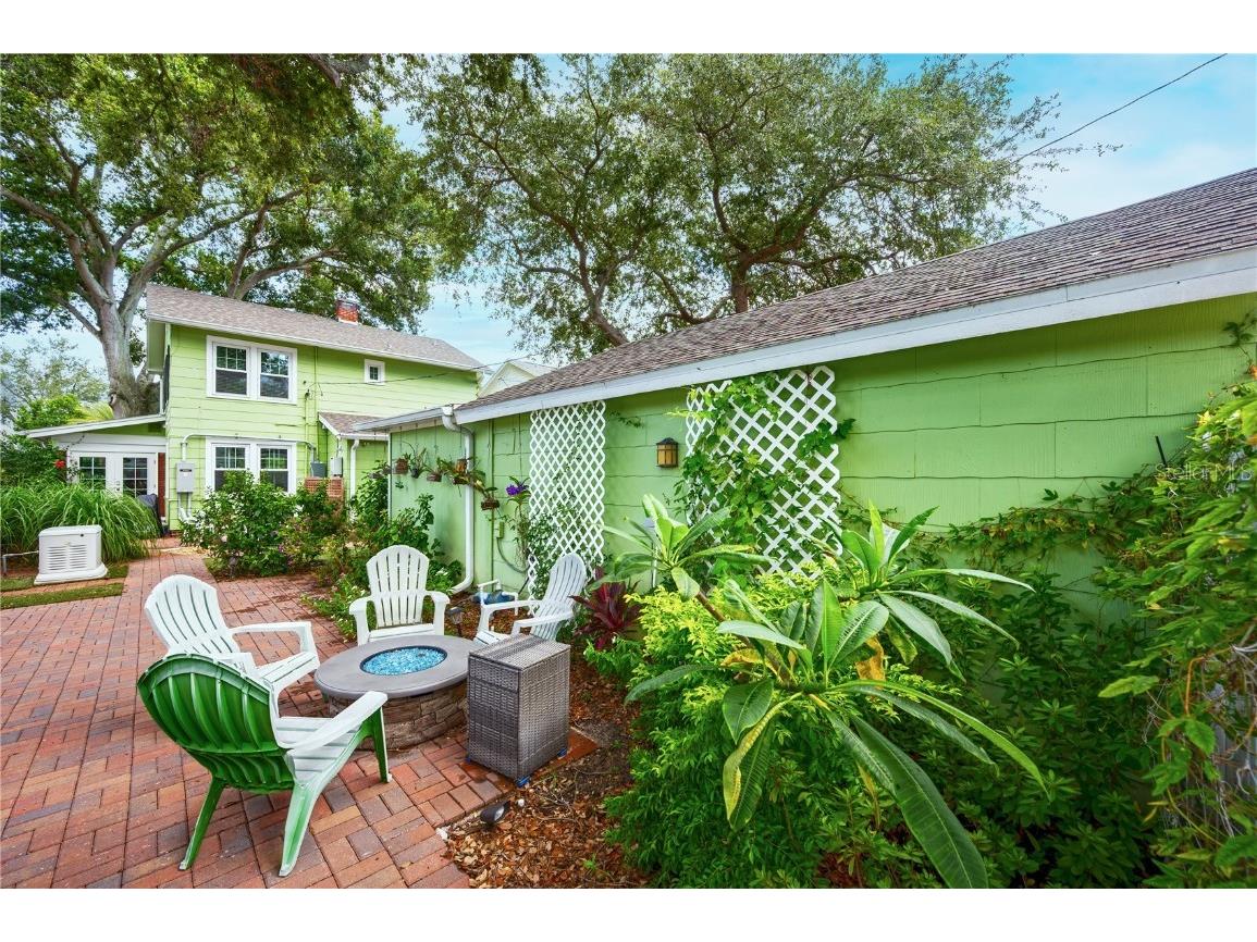 1042 16th Avenue N Saint Petersburg FL 33704 TB8415364 image29