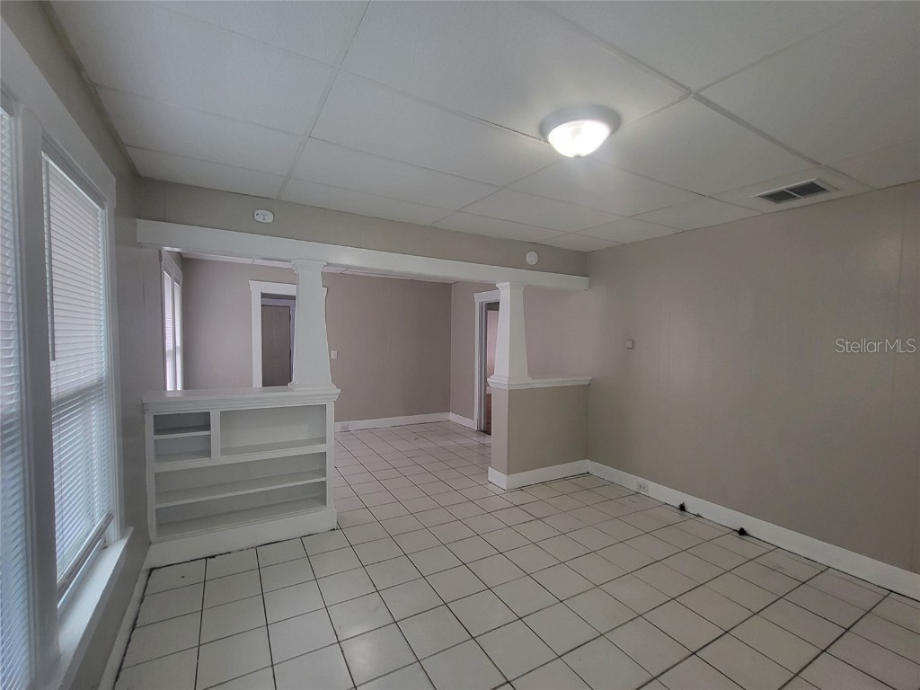 1042 8th Avenue S Saint Petersburg FL 33705 TB8421122 image6