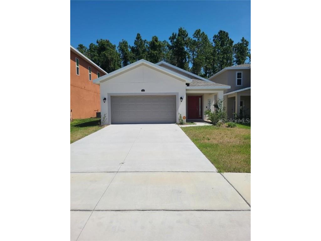 1042 Atlantic Avenue Fruitland Park FL 34731 O6105682 image1