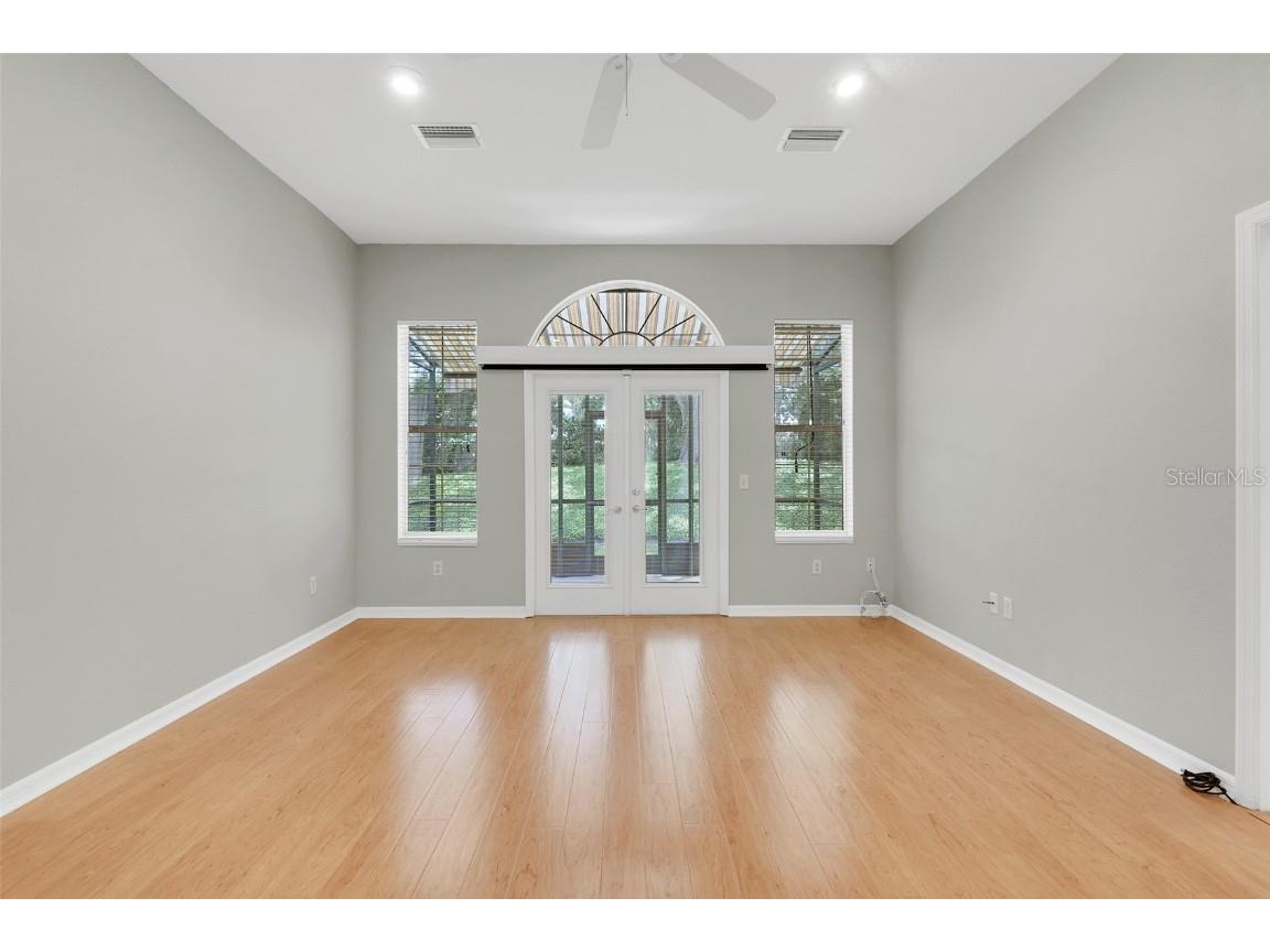 1042 Avenida Sonoma Lady Lake FL 32159 O6330934 image17