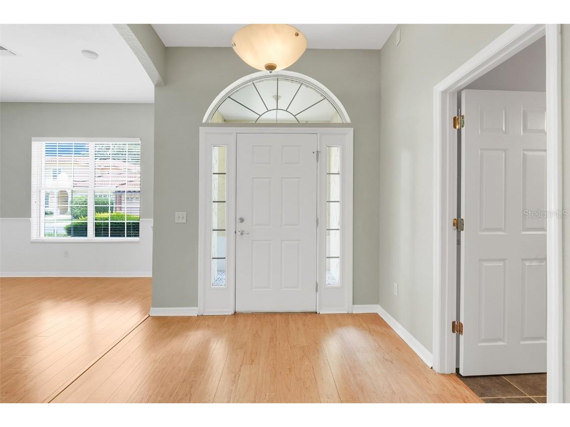 1042 Avenida Sonoma Lady Lake FL 32159 O6330934 image6