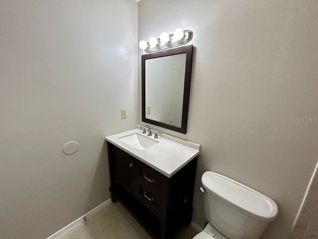 1042 Axlewood Circle Brandon FL 33511 TB8457386 image16