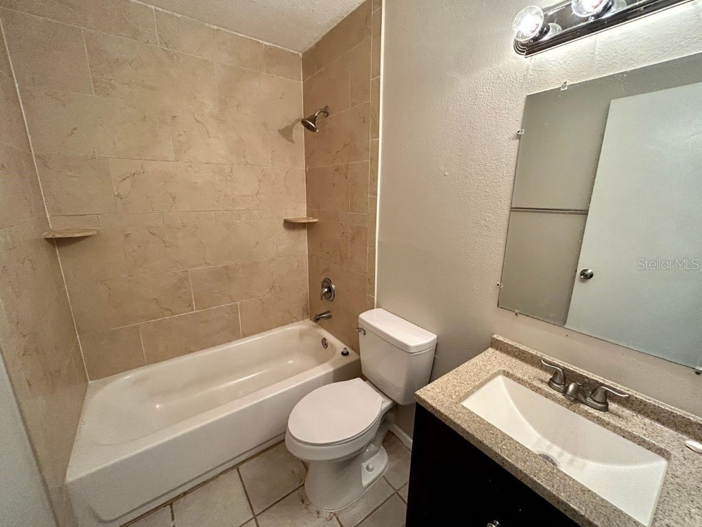 1042 Axlewood Circle Brandon FL 33511 TB8457386 image19