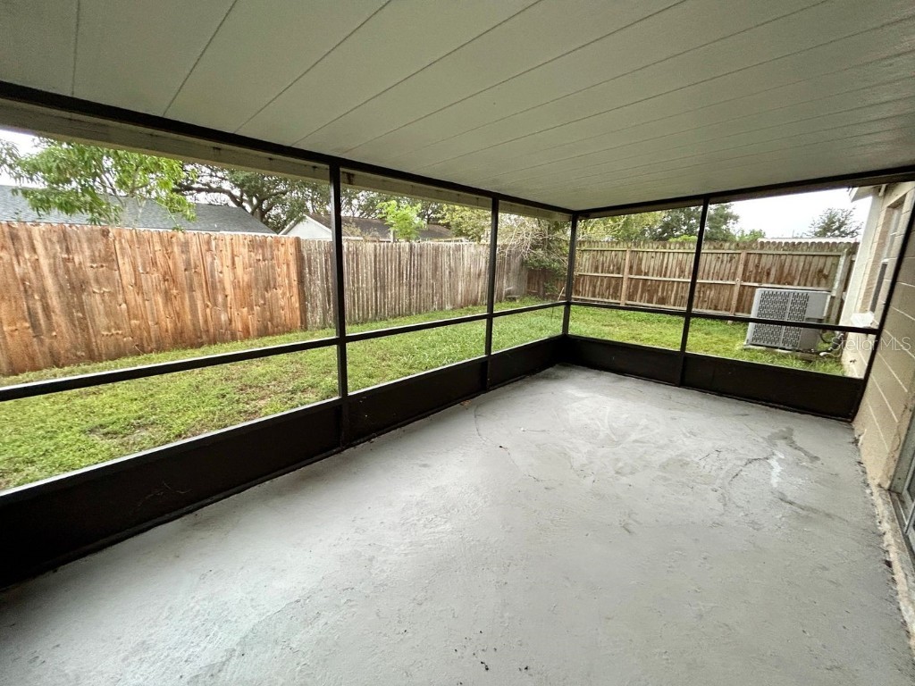 1042 Axlewood Circle Brandon FL 33511 TB8457386 image26