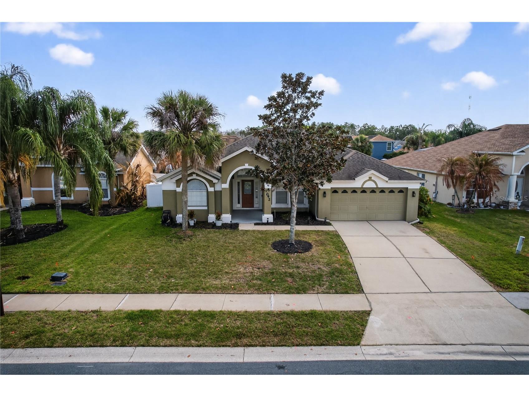 1042 Chamberlin Trail Saint Cloud FL 34772 O6389254 image1