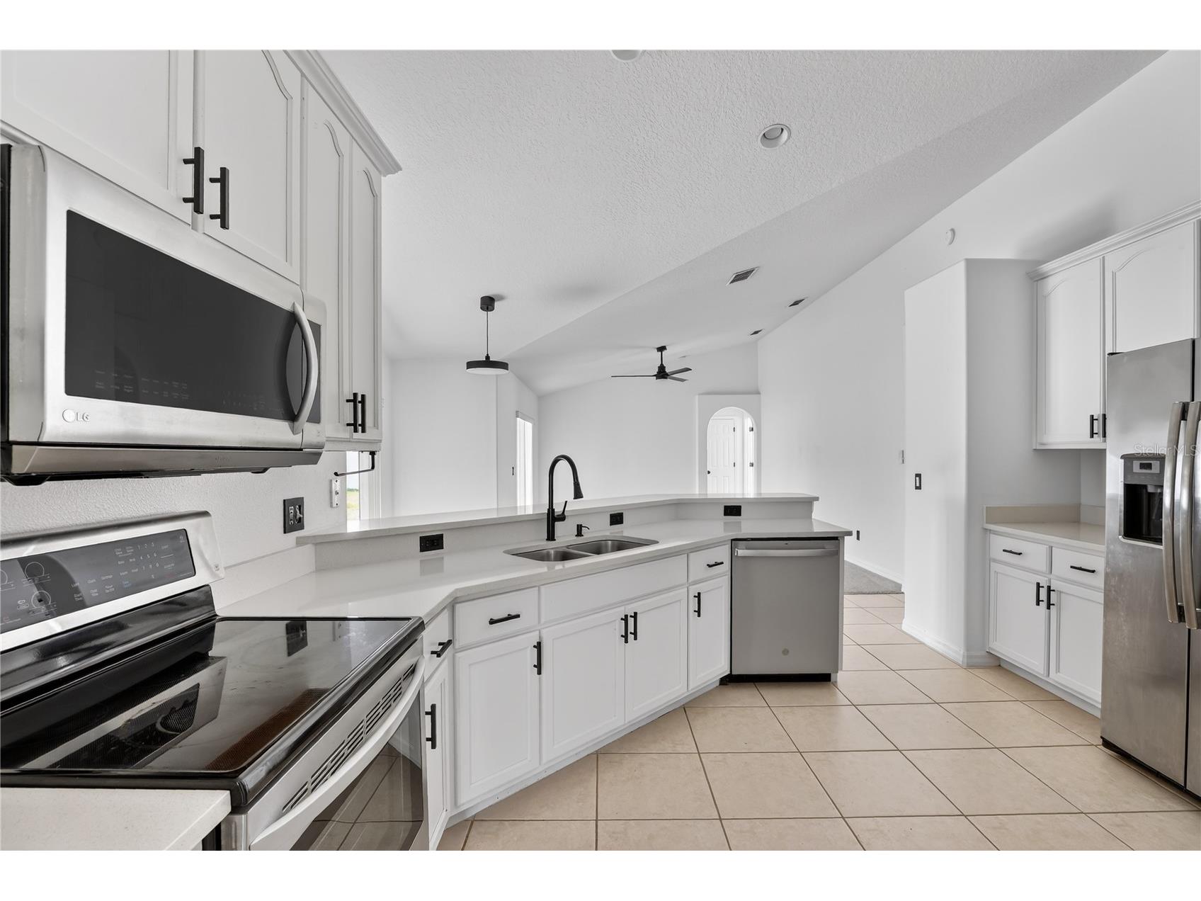 1042 Chamberlin Trail Saint Cloud FL 34772 O6389254 image12