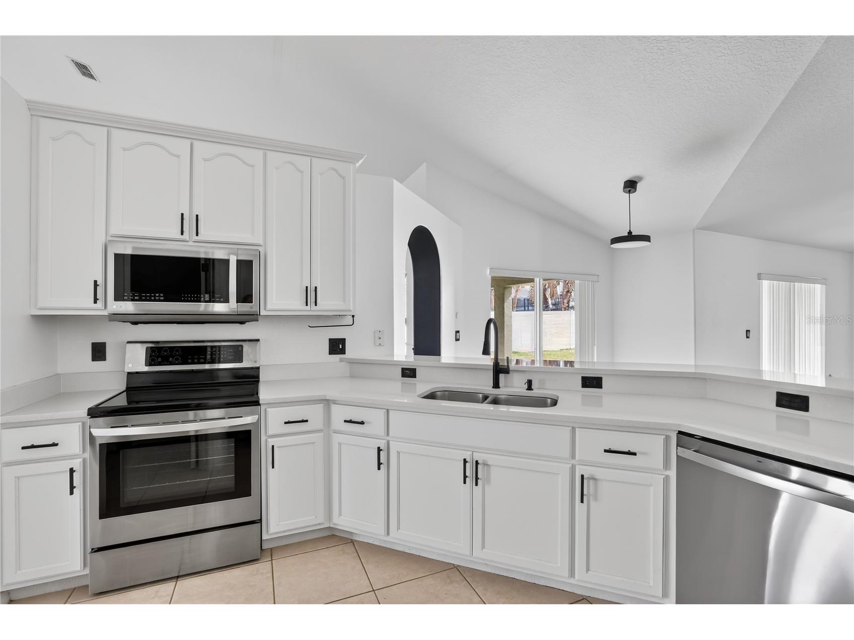 1042 Chamberlin Trail Saint Cloud FL 34772 O6389254 image13