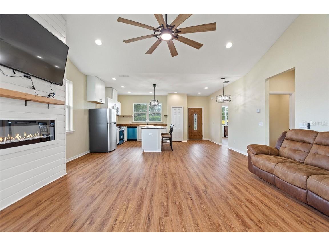 1042 Golden Bough Road Lake Wales FL 33898 P4934988 image16