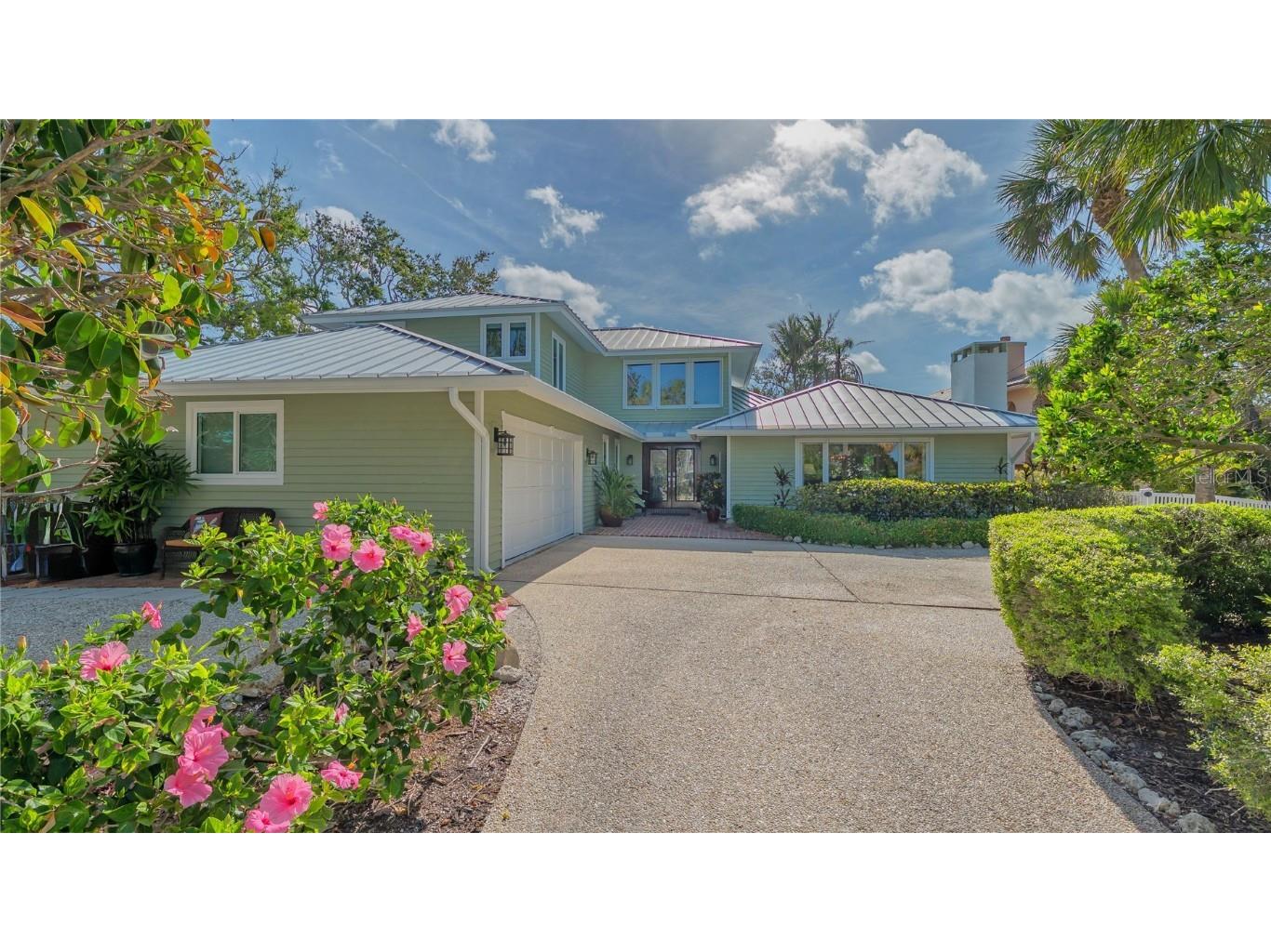 1042 N Casey Key Road Osprey FL 34229 - SARASOTA BAY A4674771 image1