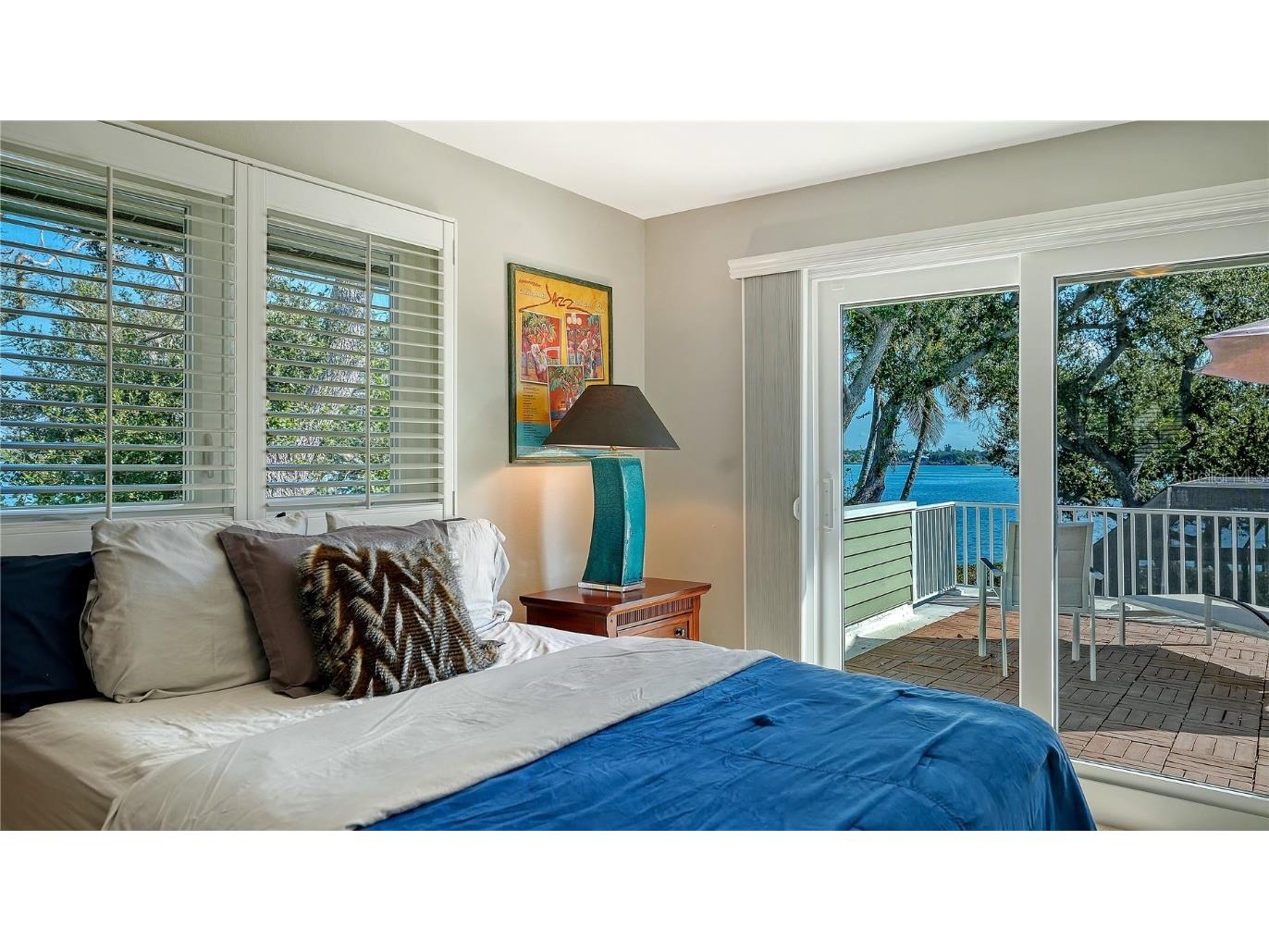 1042 N Casey Key Road Osprey FL 34229 - SARASOTA BAY A4674771 image39